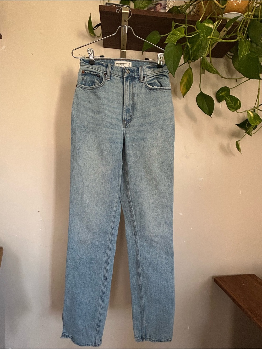 Abercrombie & Fitch 90s Straight Ultra High Rise